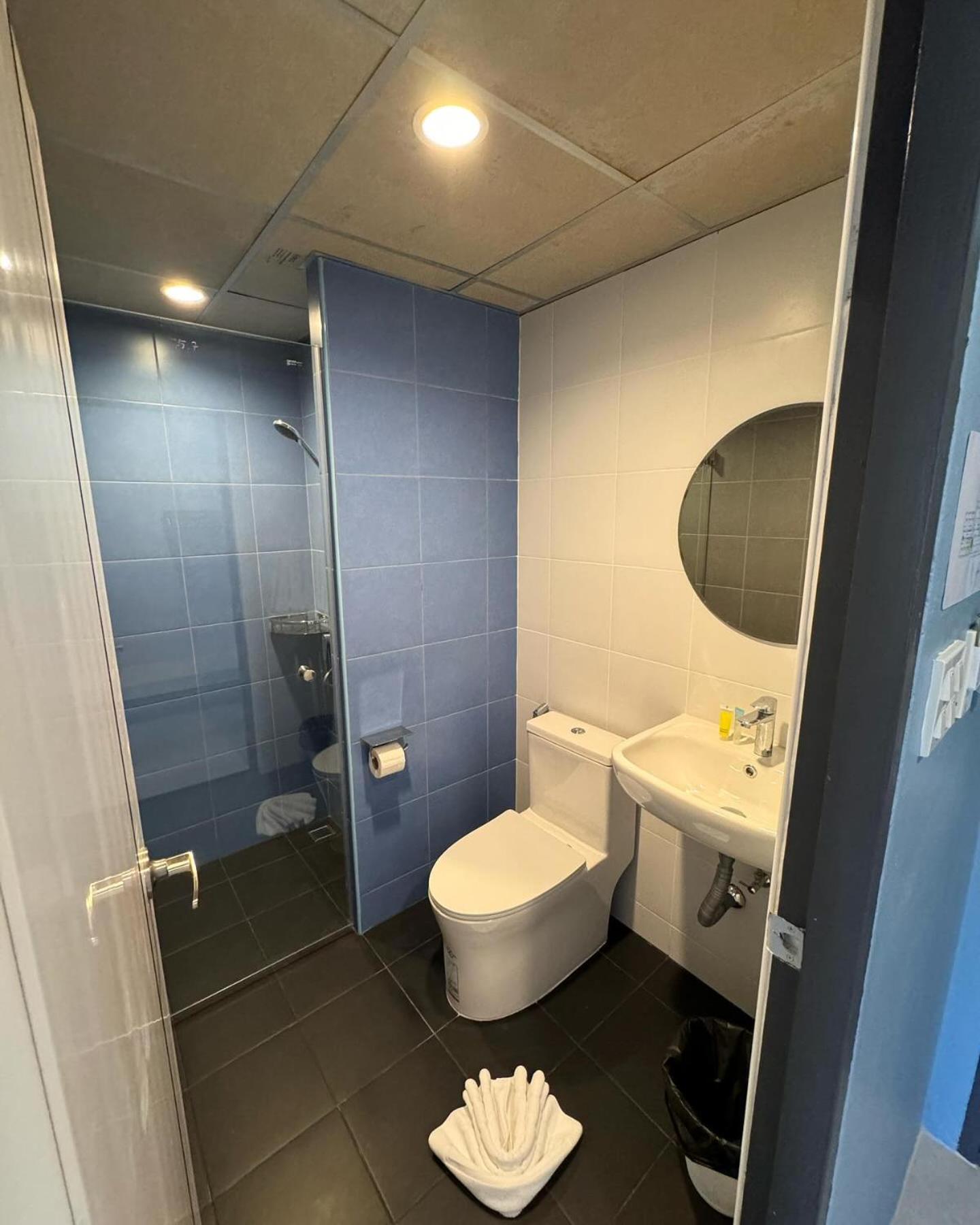 Siri Hotel Пхукет Екстер'єр фото
