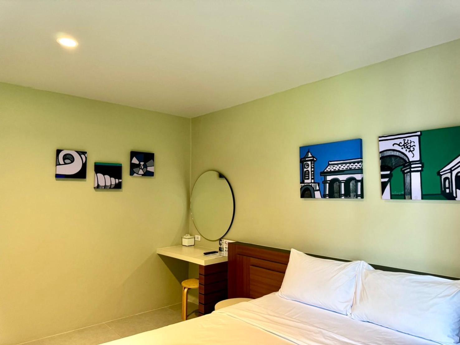Siri Hotel Пхукет Екстер'єр фото