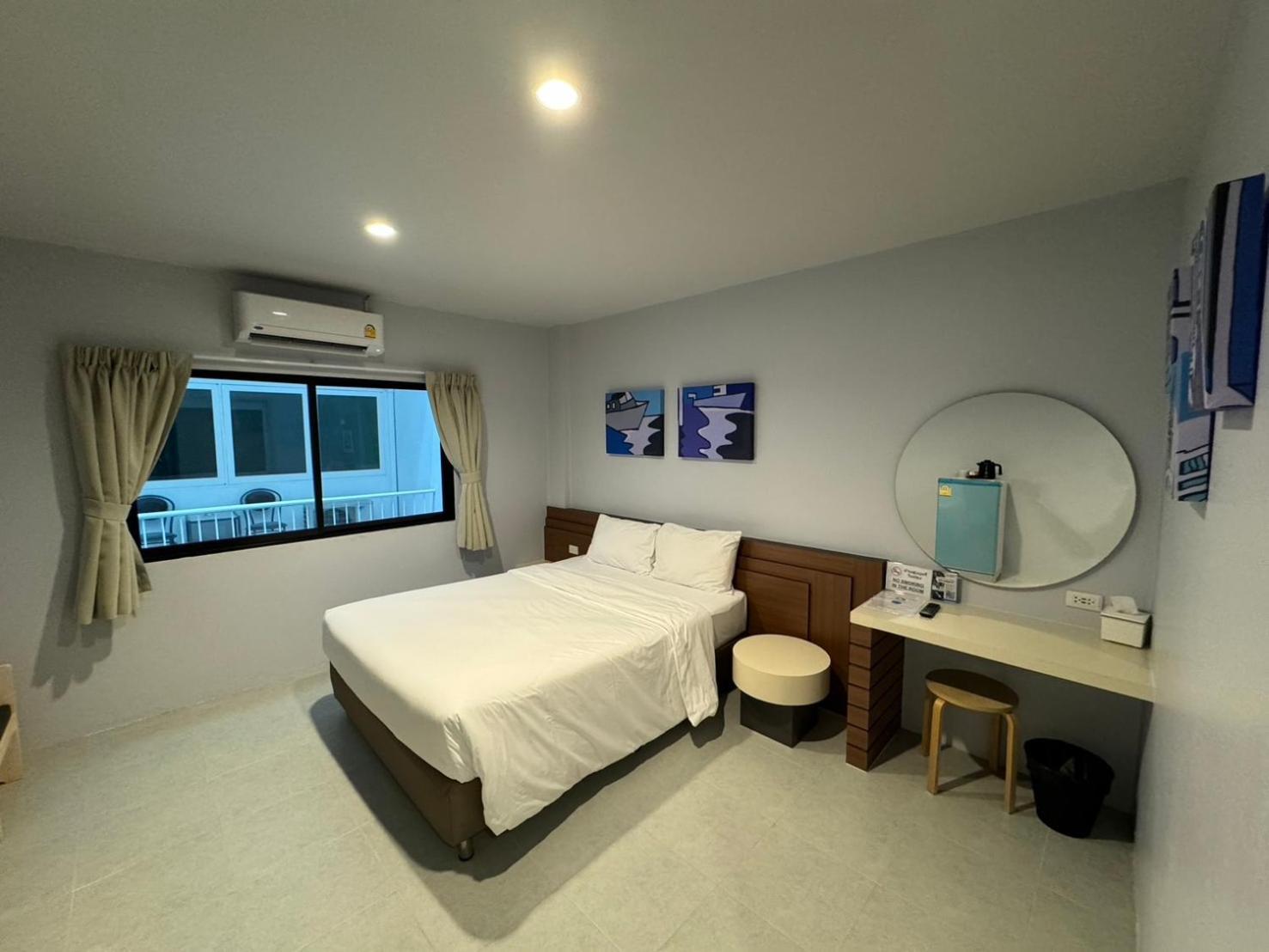 Siri Hotel Пхукет Екстер'єр фото